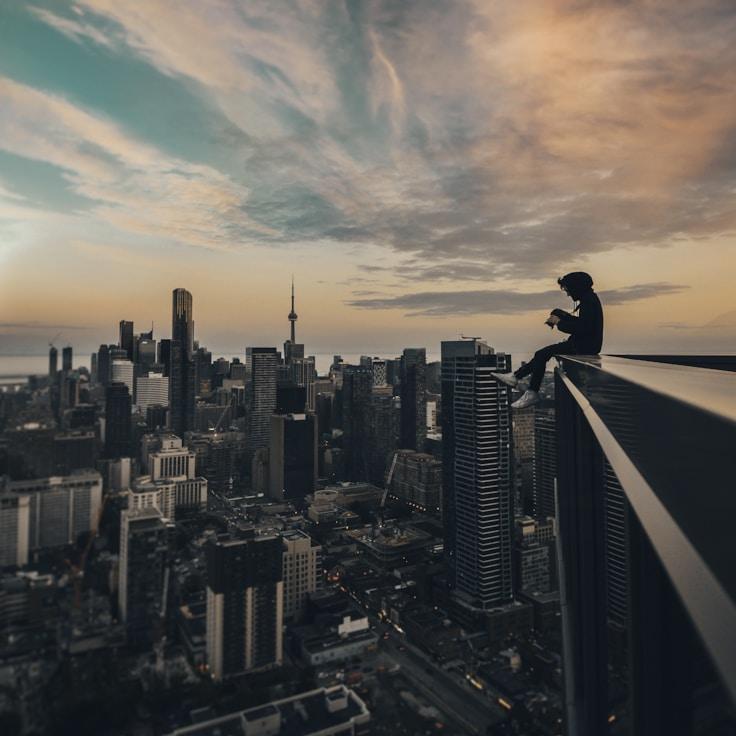 Family routine and school logistics in Madrid